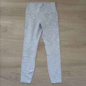 Lululemon Size 6 Heather Gray High-Waist Active Leggings